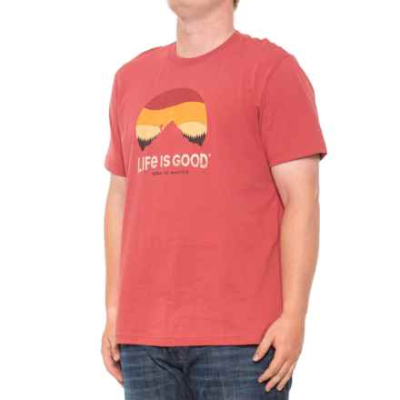 Life is good® Retro’s Sunset Hike T-Shirt - Short Sleeve in Faded Red