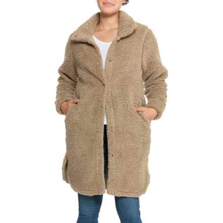 LIV OUTDOOR Ainsley Fleece Shacket in Twill