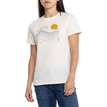 LIV OUTDOOR Flow Graphic T-Shirt - Short Sleeve in Tofu/Wild Hills