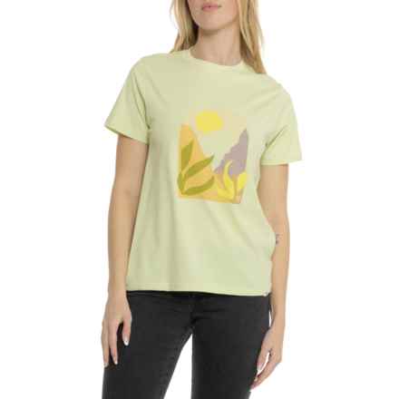 LIV OUTDOOR Nature Collage Flow Graphic T-Shirt - Short Sleeve in Lt Green