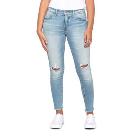 Ava Skinny Jeans - Mid Rise in Iconic Wash Dest