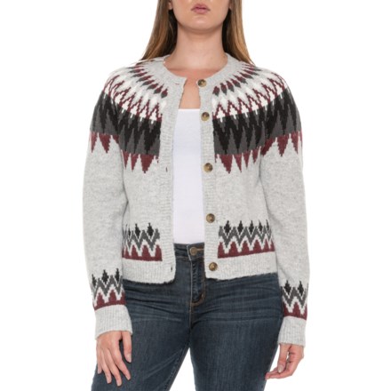 https://i.stpost.com/lucky-brand-jacquard-yoke-raglan-cardigan-sweater-in-lt-grey-combo~p~2avtk_01~440.2.jpg/