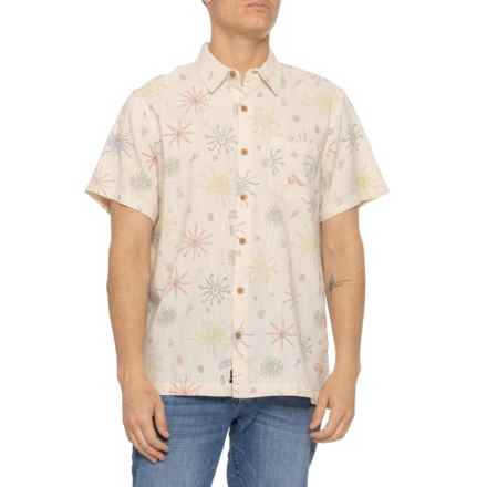 Lucky Brand Playa Print Slub Shirt - Short Sleeve in Natural Multi