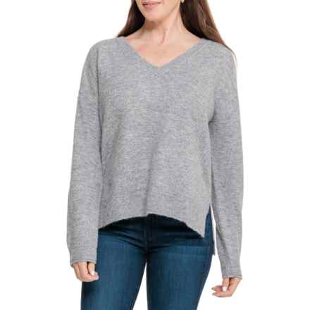 Lucky Brand V-Neck Sweater in Gray Violet