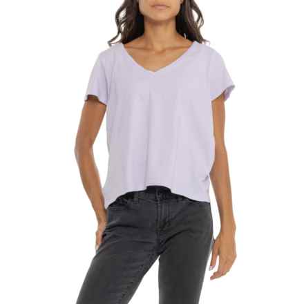 Marine Layer Easy V-Neck T-Shirt - Short Sleeve in Lavender