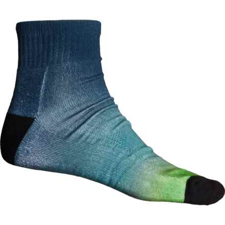 Merrell 360 Print Gradient Moab Socks - Quarter Crew (For Men) in Blue