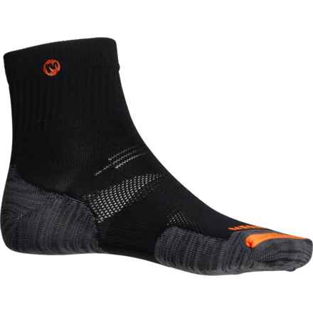 Merrell Lightweight Trail Runner Socks - Quarter Crew (For Women) in Black