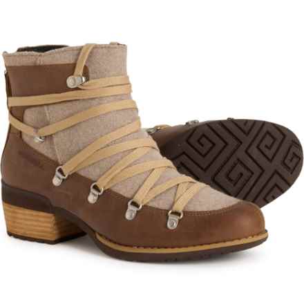 Merrell Shiloh II Warm Boots - Leather (For Women) in Camel
