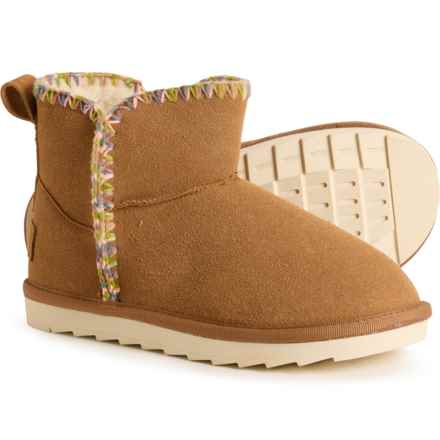 MIA Girls Rubeye Boots - Suede in Chestnut