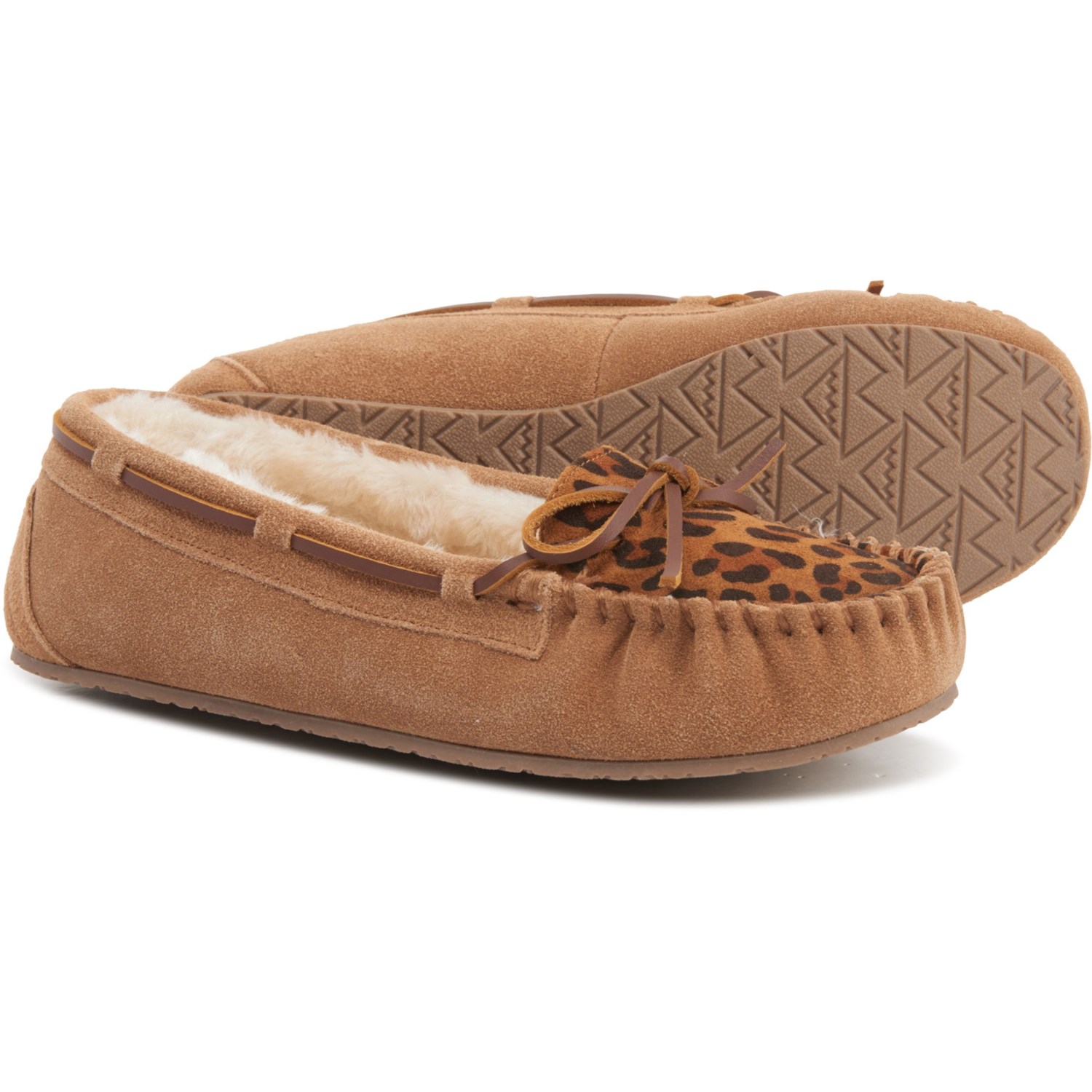 minnetonka full leopard moccasins