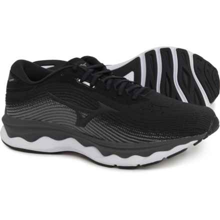 Mizuno Wave Sky 5 Running Shoes (For Men) in Black