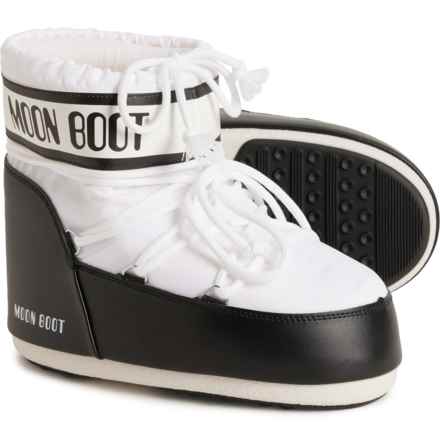 MOON BOOTS Icon Low Nylon Boots (For Women) in 002-White