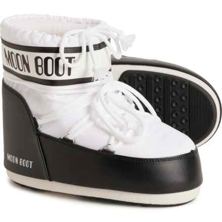 MOON BOOTS Icon Low Nylon Boots (For Women) in 002-White