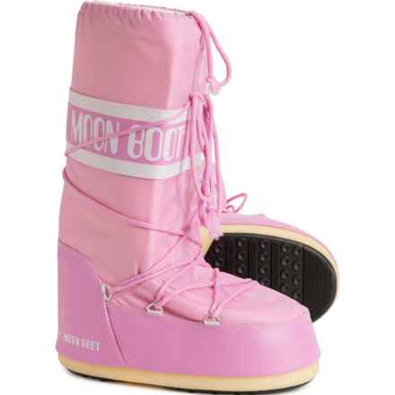 MOON BOOTS Made in Europe Icon Boots (For Women) in 063-Pink