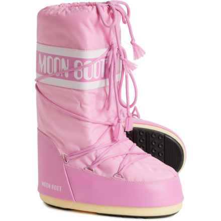 MOON BOOTS Made in Europe Icon Boots (For Women) in Pink