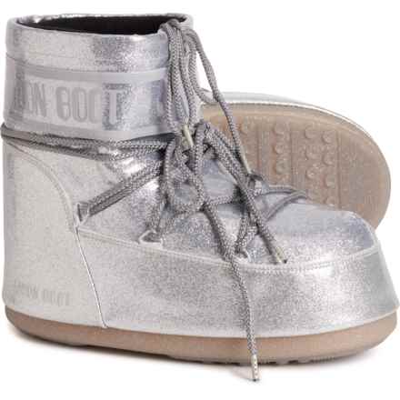 MOON BOOTS Made in Europe Icon Low Glitter Boots (For Women) in Silver