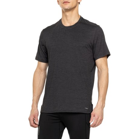 MOTION Adventure T-Shirt - Short Sleeve in Black Onyx