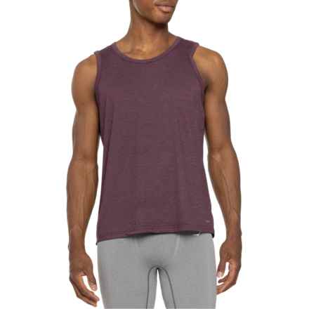 MOTION Contrast Vibe Tank Top in Midnight Plum