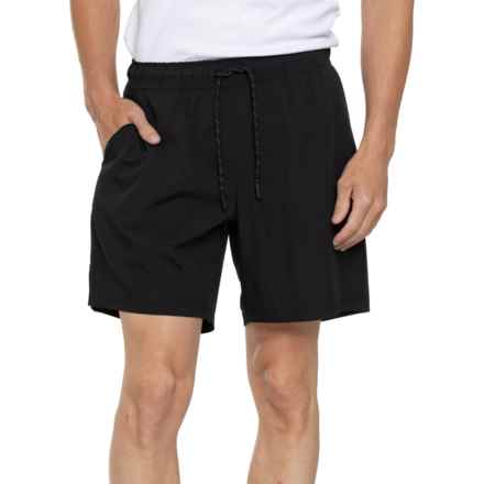 MOTION Temper Shorts in Black Onyx