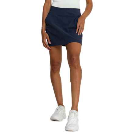 Mountain Hardwear Dynama Skort in Dark Zinc