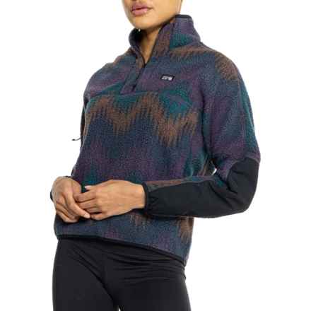 Mountain Hardwear HiCamp Fleece Printed Pullover Jacket - Zip Neck in Blurple Zig Zag Print