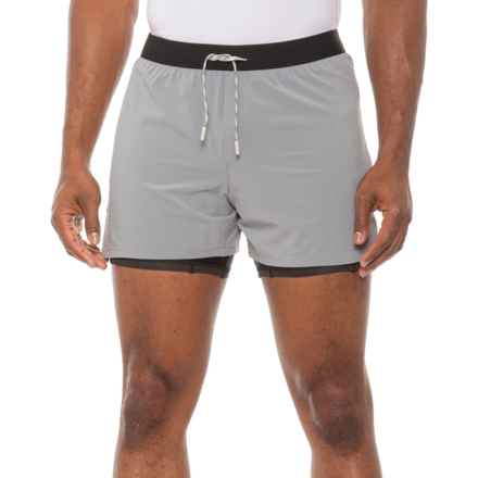 Nathan Sports Front Runner Shorts - Built-In Liner in Monument Grey
