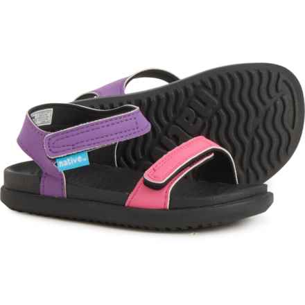 NATIVE Little Girls Charley Sandals in Starfish Hollywood/Jiffy Black