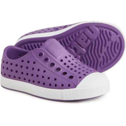 NATIVE Little Girls Jefferson Shoes - Slip-Ons in Starfish Purple/Shell White