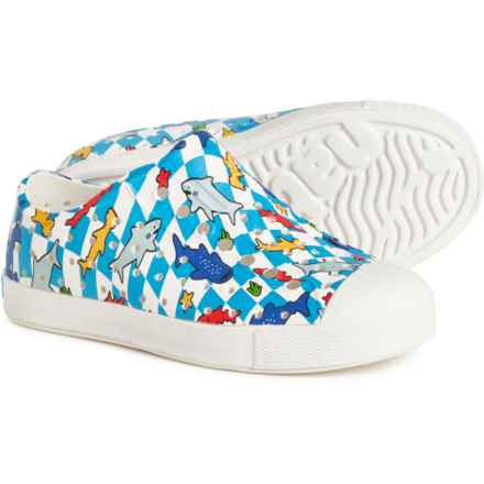 NATIVE Toddler and Little Boys and Girls Jefferson Shoes - Slip-Ons in Shlwht/Shlwht/Sharkgrid