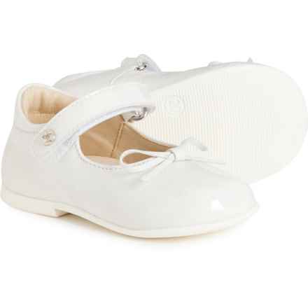 Naturino Little Girls Ballet Shoes - Patent Leather in White