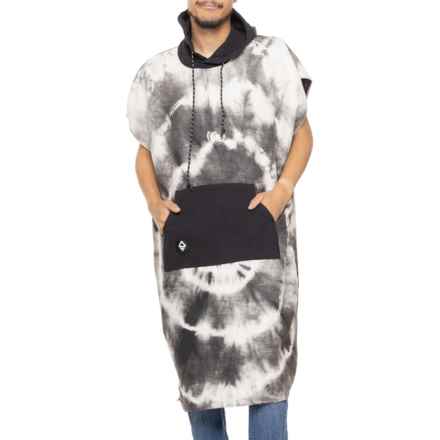 Nomadix Changing Poncho - Short Sleeve in Tie Dye Black And White