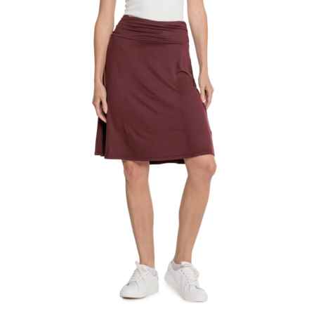 North River Solid Jersey Knit Skirt in Sassafras