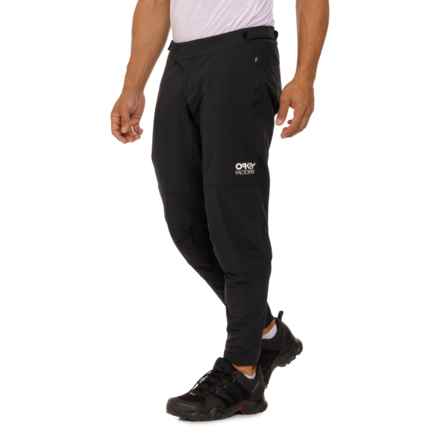 Oakley Element Lite Mountain Bike Pants in Blackout