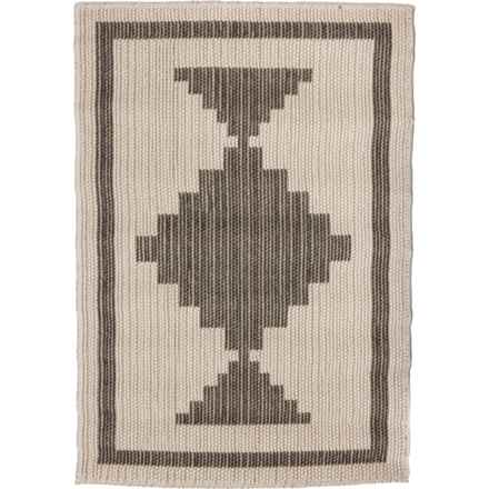 obeetee Flatweave Medallion Indoor-Outdoor Scatter Rug - 2x3’, Ivory in Ivory