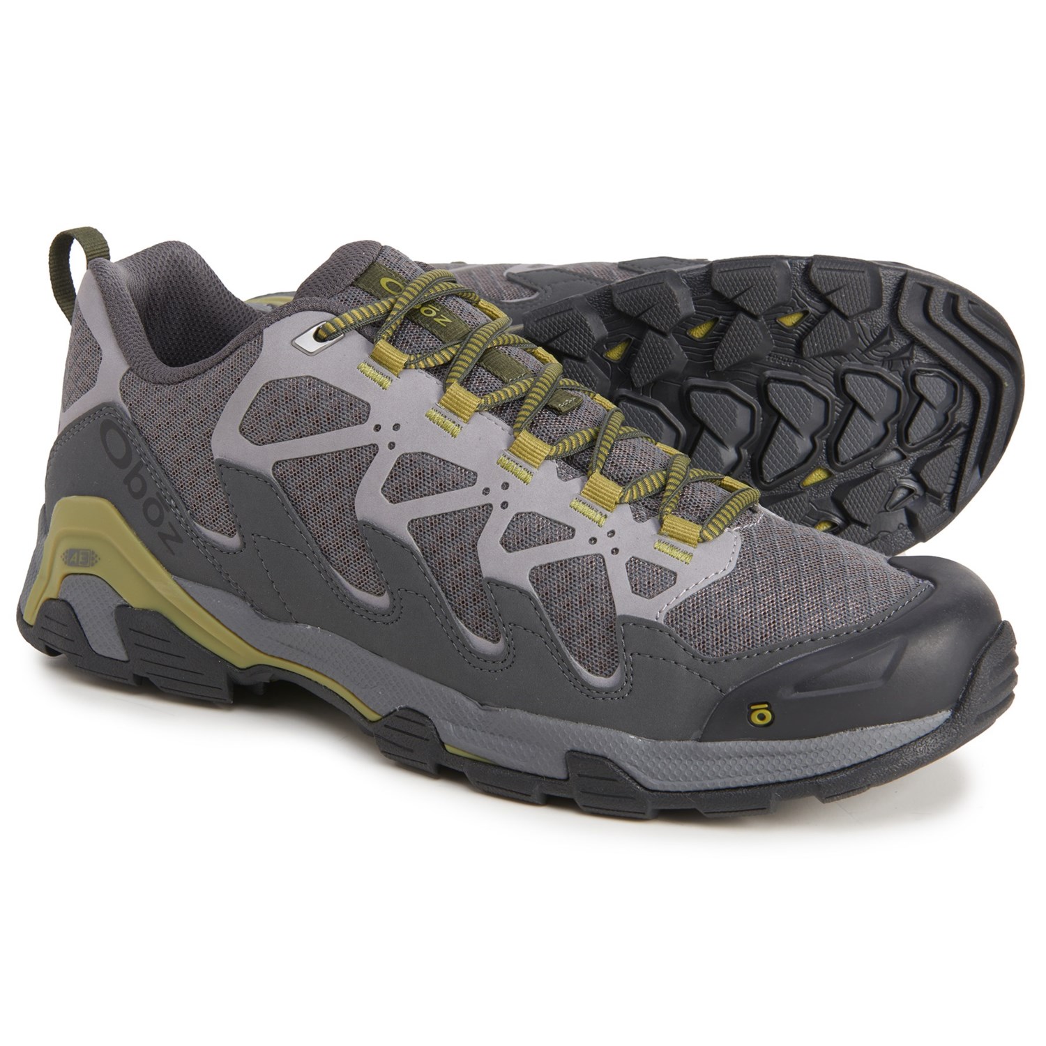 oboz low hiking shoes