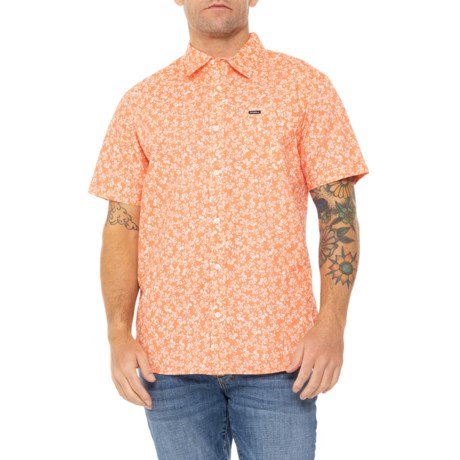 O'Neill Hillside Woven Shirt - Short Sleeve in Coral