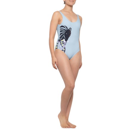 onia swim clearance