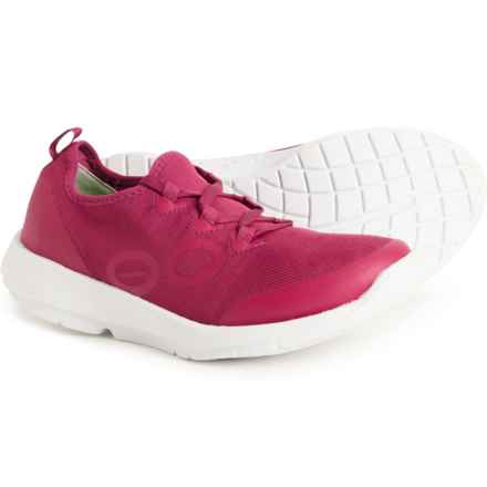 Oofos OOmg Sport Sneakers - Slip-Ons (For Women) in White/Rosebud