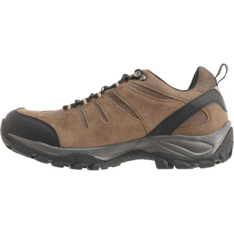 pacific mountain boulder low hiking shoes review
