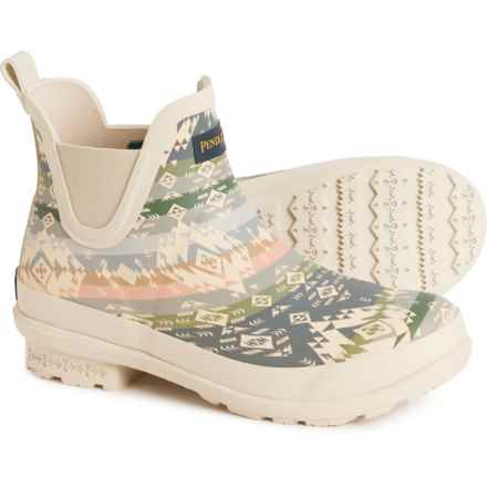 Pendleton Agate Beach Chelsea Rain Boots (For Women) in Fog