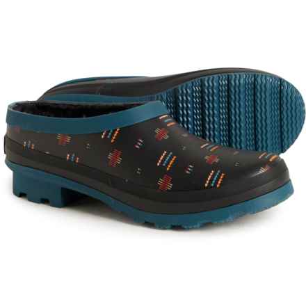 Pendleton Geo Toss Rubber Clogs - Faux-Fur Lined (For Women) in Coral Blue