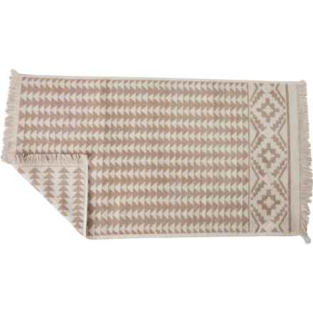 Pendleton Sundown Yarn-Dyed Hand Towel - 700 gsm, 16x28”, Cement Tan in Cement Tan