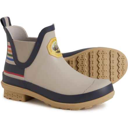 Pendleton Yellowstone National Park Chelsea Rain Boots - Waterproof (For Women) in Grey