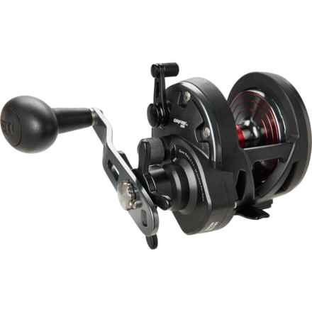 Penn Warfare Star Drag Fishing Reel in Black