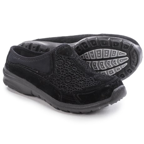 Skechers Relaxed Fit Relaxed Living Patterns Shoes - Slip-Ons (For Women)