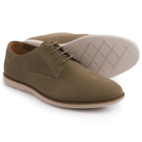 clarks derby shoes