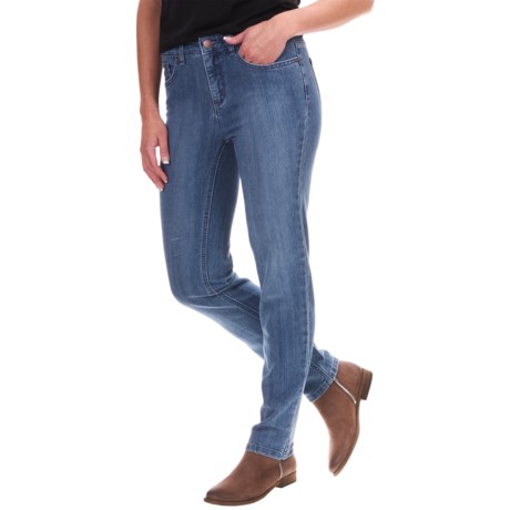 Specially made Straight-Leg Jeans (For Women)