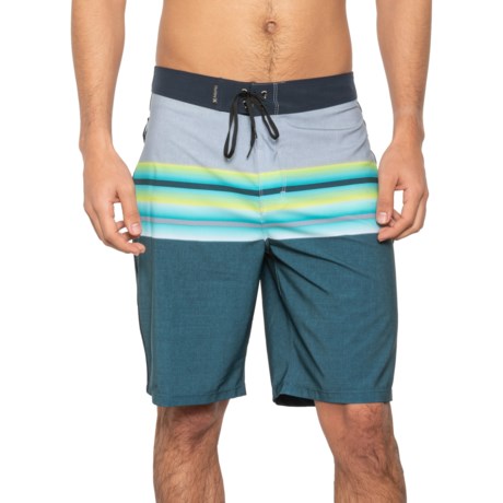 Hurley Phantom Solace Boardshorts - 20”