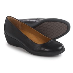 Softspots Savannah Shoes - Leather, Slip-Ons (For Women)
