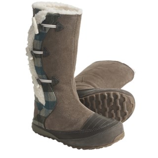sorel suka boots